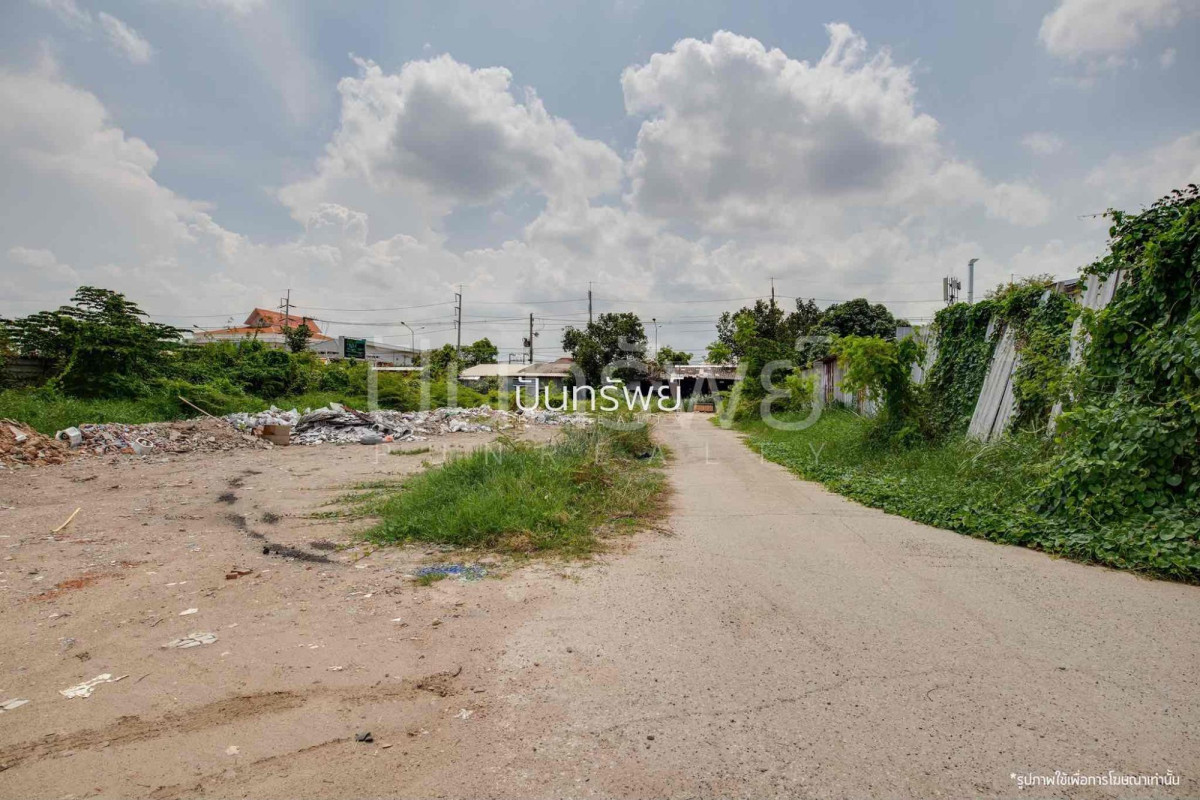 Residential land/lot Chiang Mai Mueang Chiang Mai Tha Sala 134783000
