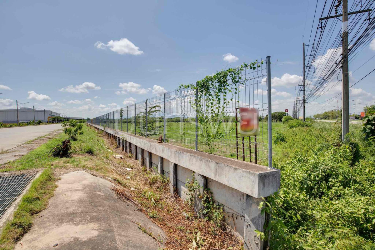 Residential land/lot Lamphun Mueang Lamphun Makhuea Chae 170394000
