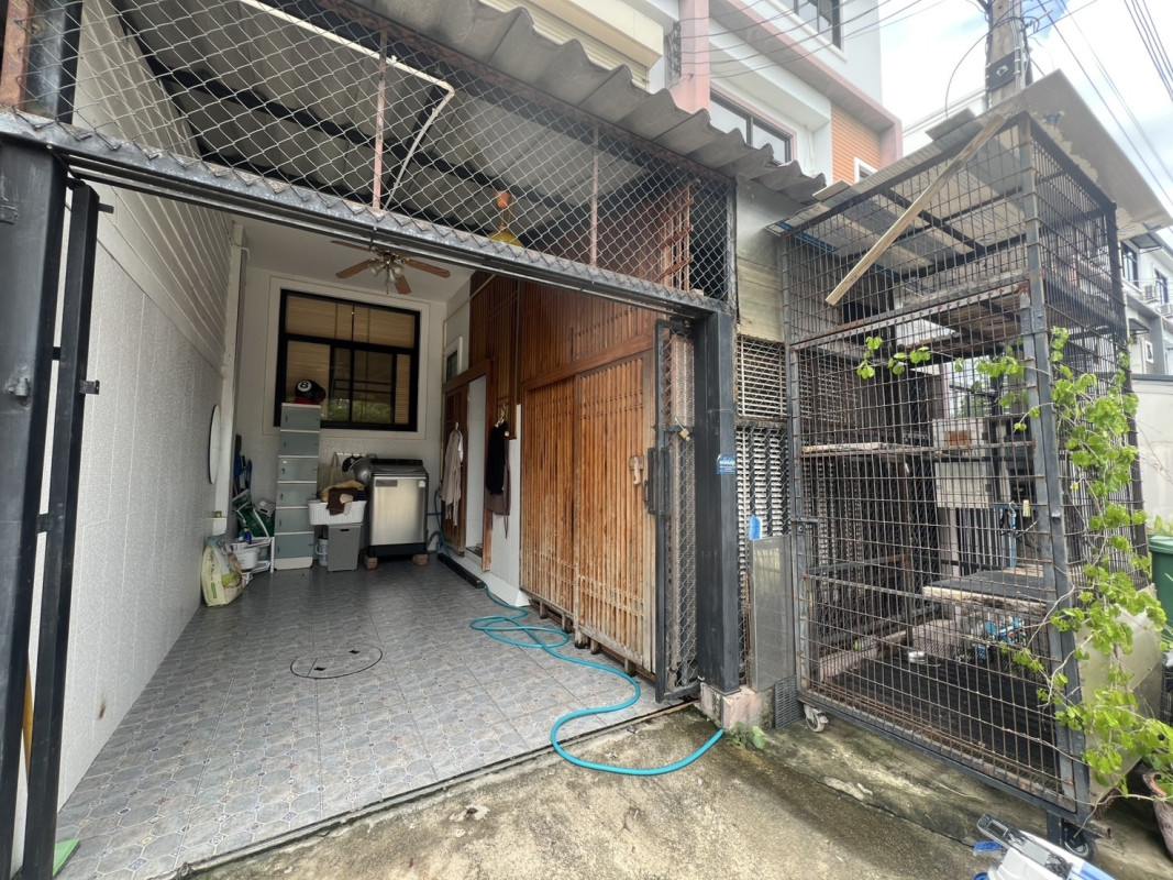 Townhouse Chiang Mai Hang Dong Ban Waen 6500000