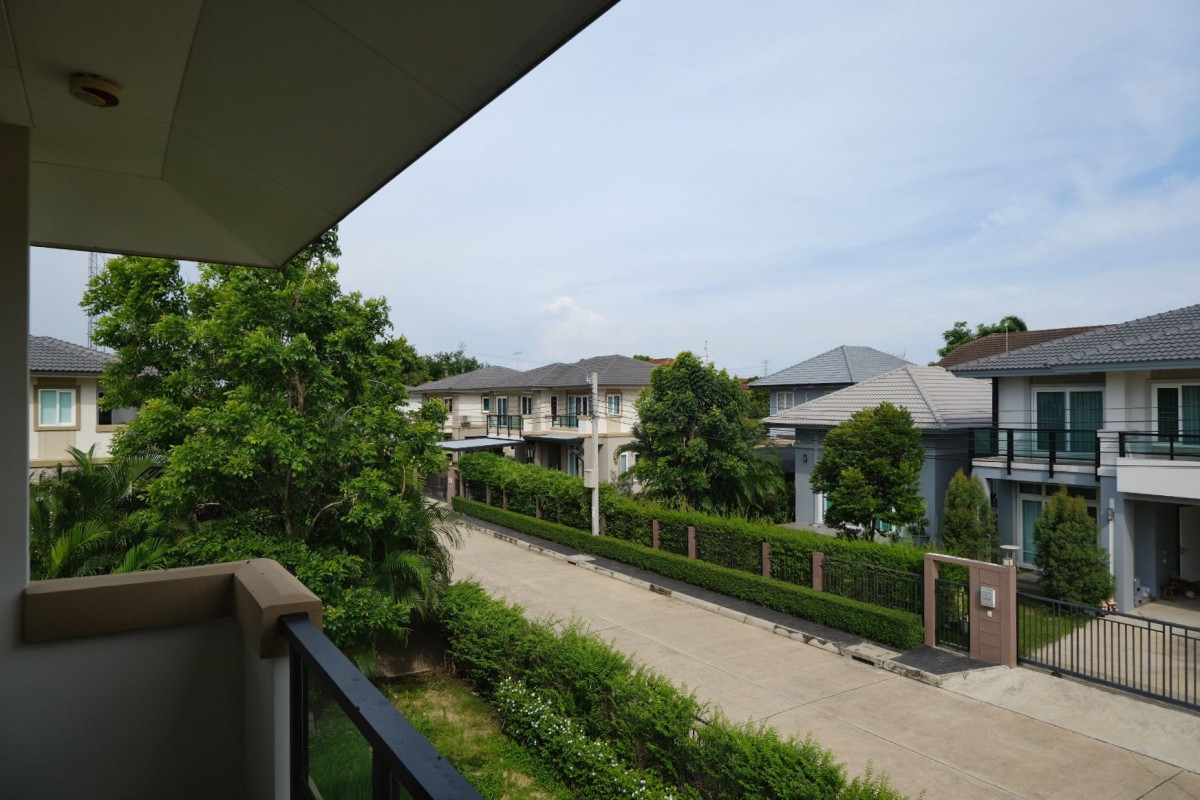 Single house Bangkok Bang Khae Bang Phai 9750000