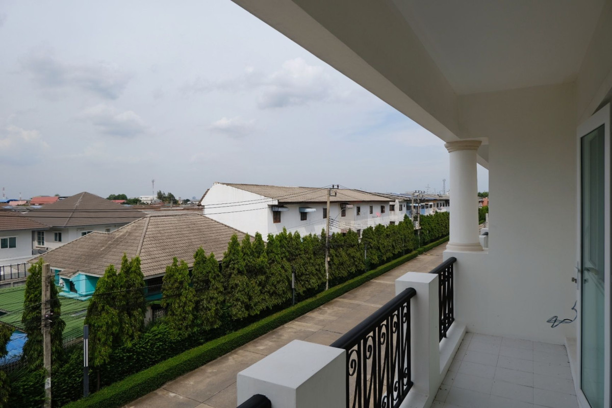 Townhouse Nonthaburi Bang Kruai Mahasawat 4490000