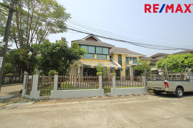 Single house Bangkok Taling Chan Bang Ramat 17800000