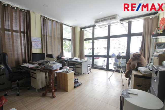 Single house Bangkok Taling Chan Bang Ramat 17800000