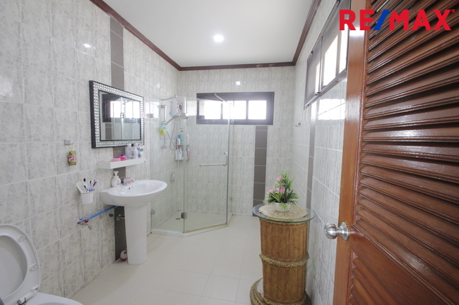 Single house Bangkok Taling Chan Bang Ramat 17800000