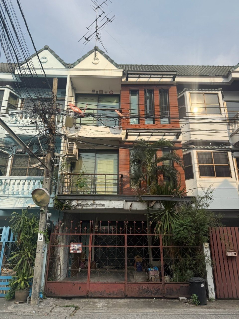 ทาวน์เฮ้าส์ จริงใจวิลเลจ นนทบุรี เมืองนนทบุรี ตลาดขวัญ 3000000