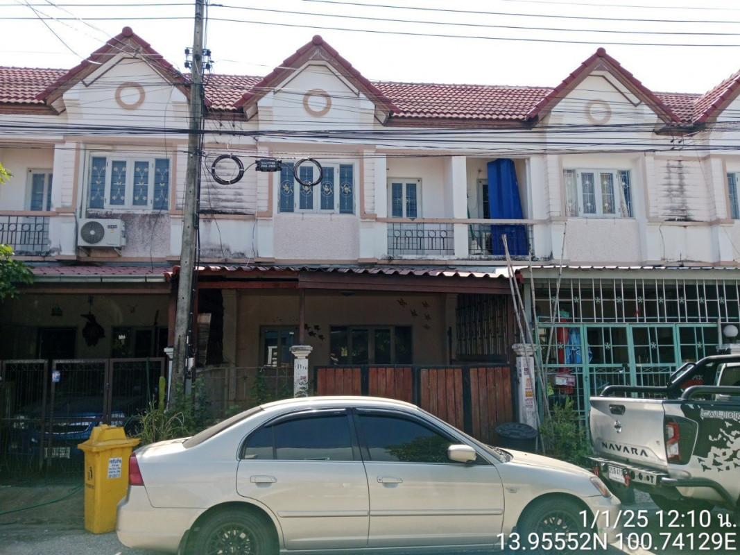 Townhouse Pathum Thani Lam Luk Ka Bueng Kham Phoi 1350000