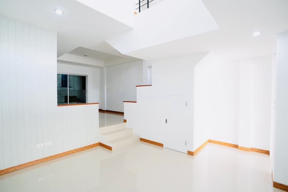 Townhouse Urbantara Bangkok Thung Khru Thung Khru 3190000