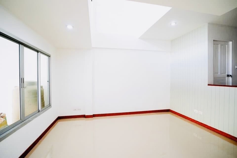 Townhouse Urbantara Bangkok Thung Khru Thung Khru 3190000