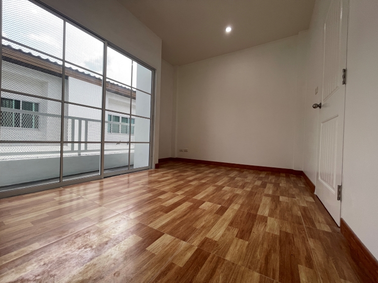 Townhouse Urbantara Bangkok Thung Khru Thung Khru 3190000