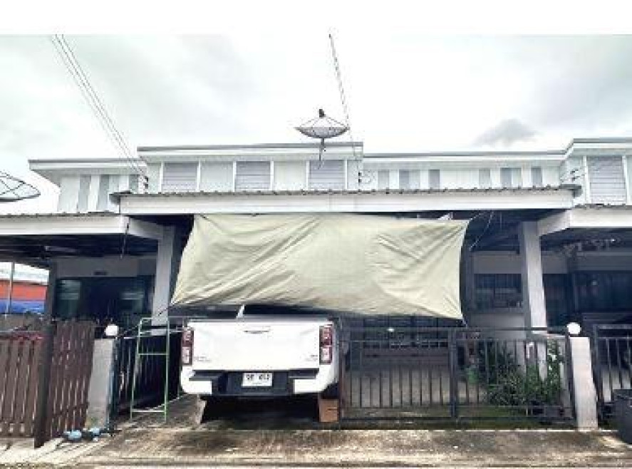 ทาวน์เฮ้าส์ โมเดิร์นอาร์ท ชลบุรี พานทอง หนองตำลึง 1450000
