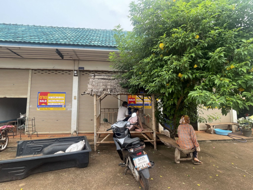 Commercial building Nakhon Ratchasima Nong Bunnak Nong Takai 420000