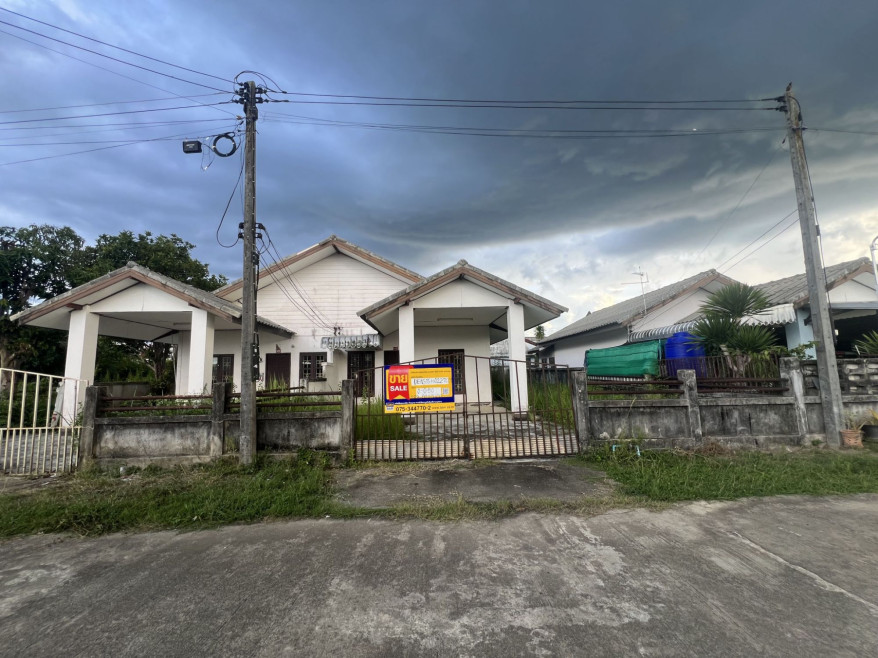 Single house Nakhon Si Thammarat Phra Phrom Thai Samphao 1155000