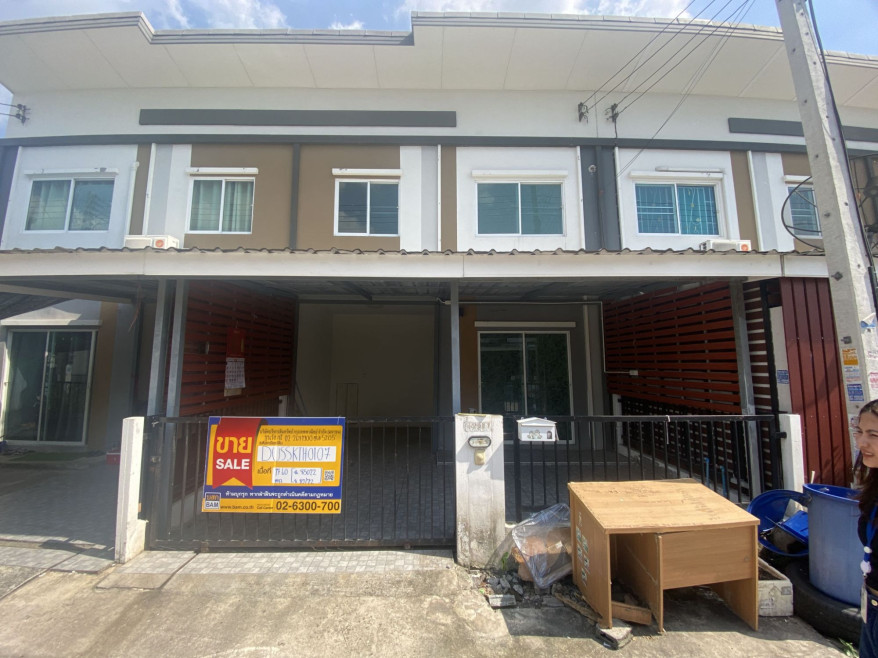 Townhouse Samut Sakhon Krathum Baen Om Noi 2205000