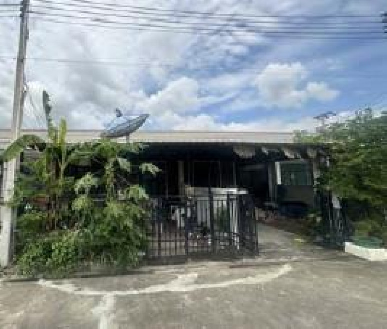 Townhouse Chon Buri Si Racha Bueng 1490000