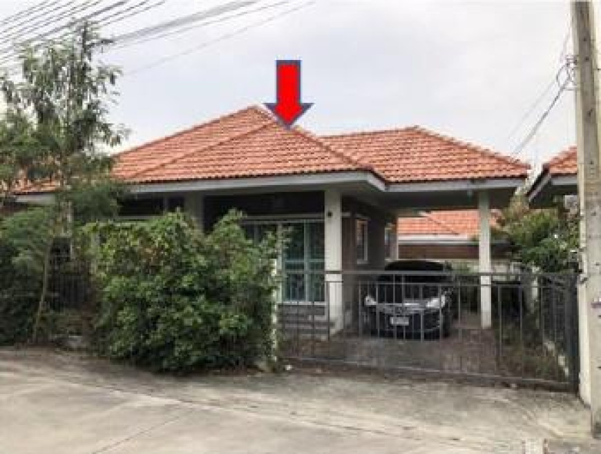 Twin house Chon Buri Si Racha Bueng 2390000