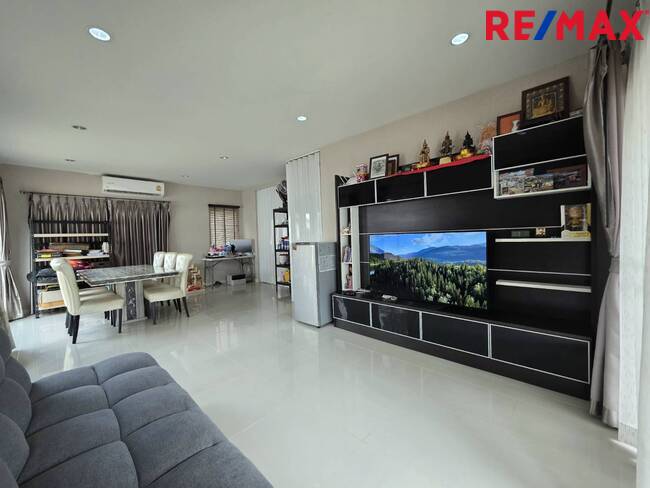 Single house Pathum Thani Thanyaburi Pracha Thipat 4390000