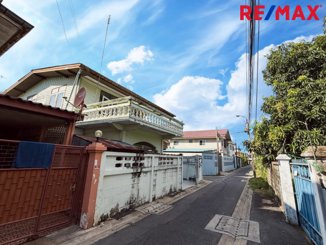 Single house Bangkok Thung Khru Bang Mot 2800000