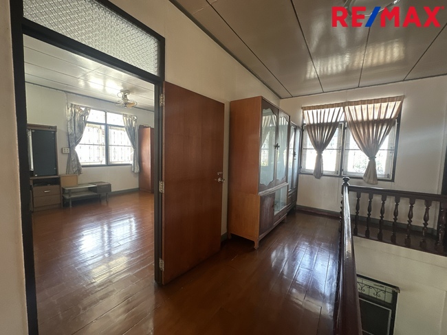 Single house Bangkok Thung Khru Bang Mot 2800000