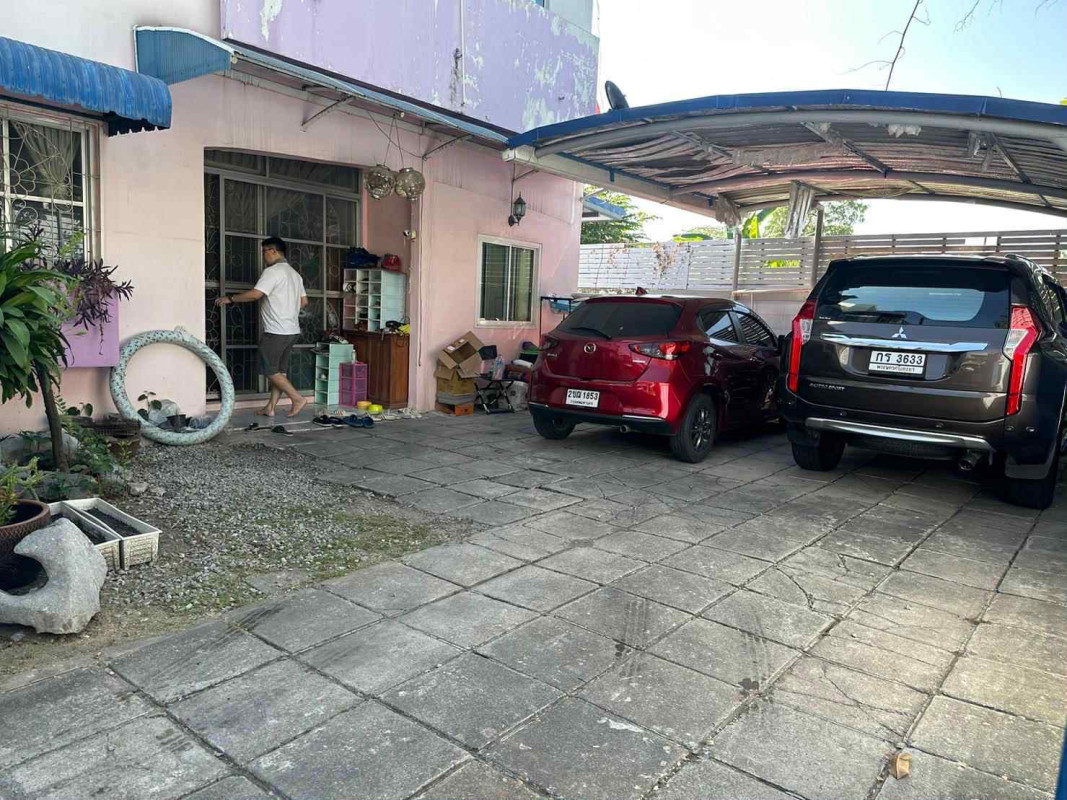 Townhouse Nonthaburi Pak Kret Ban Mai 2700000