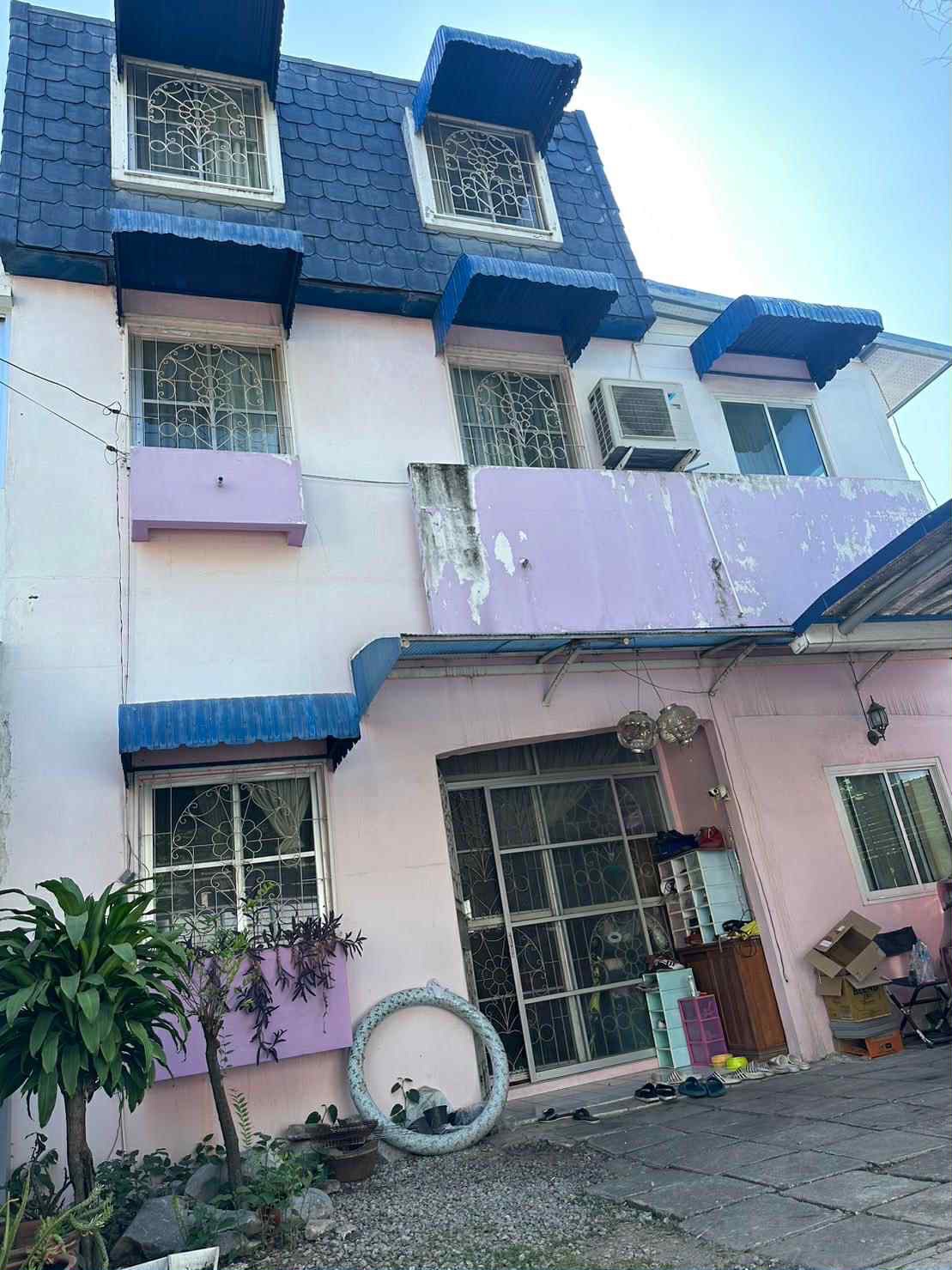 Townhouse Nonthaburi Pak Kret Ban Mai 2700000