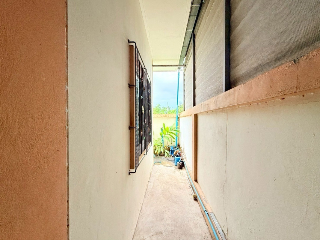Single house Rayong Nikhom Phatthana Phana Nikhom 1650000