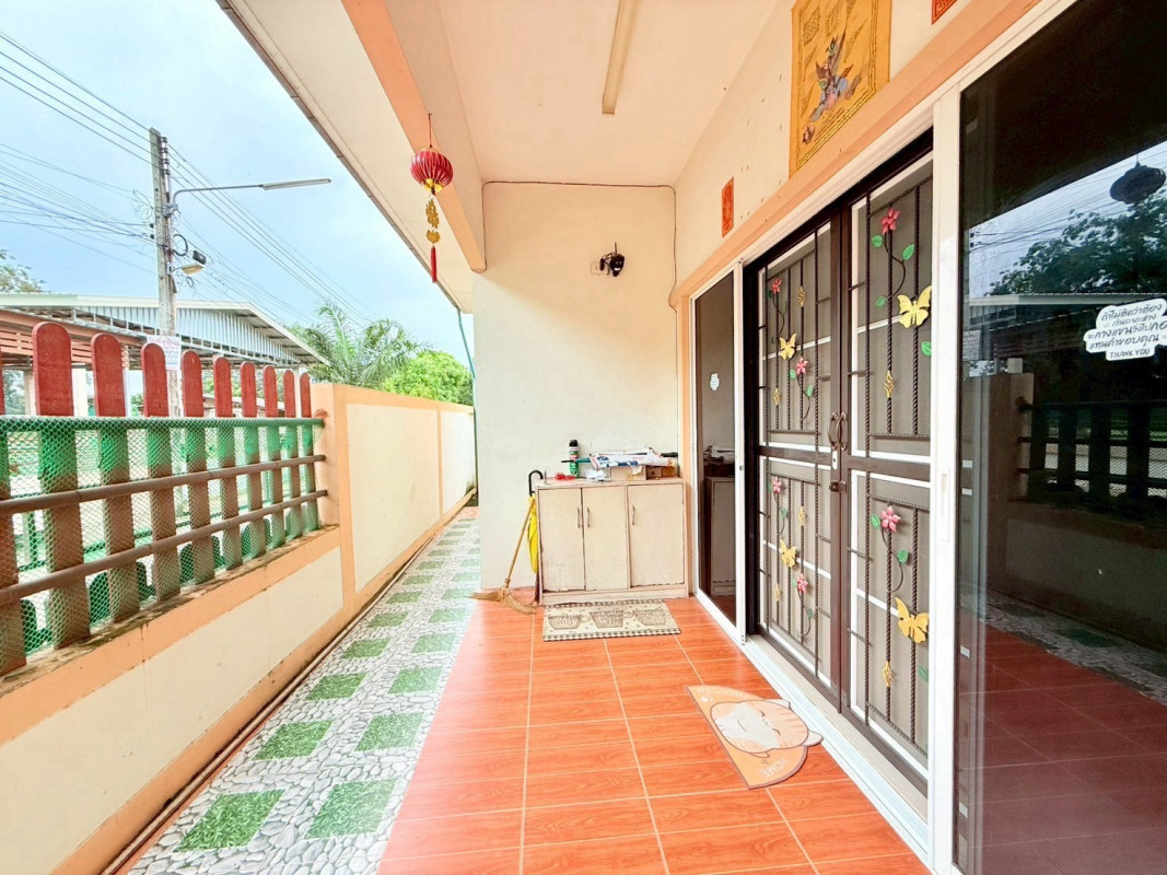 Single house Rayong Nikhom Phatthana Phana Nikhom 1650000