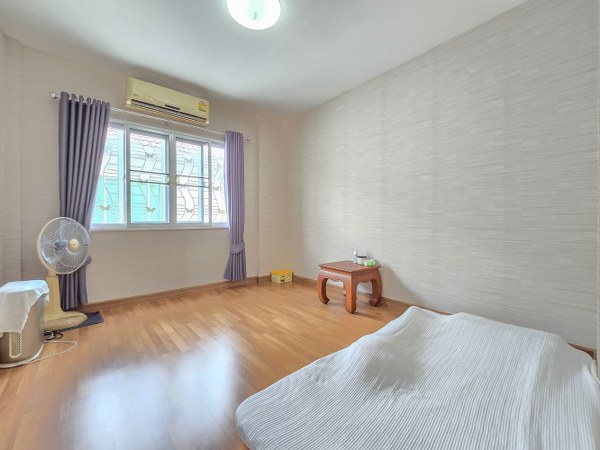 Single house Nonthaburi Bang Kruai Bang Si Thong 4390000