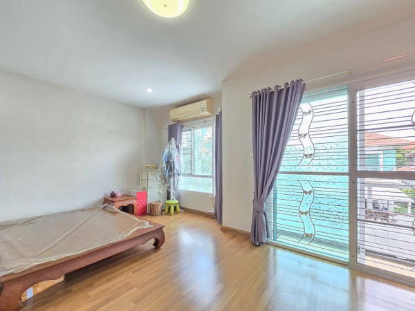 Single house Nonthaburi Bang Kruai Bang Si Thong 4390000