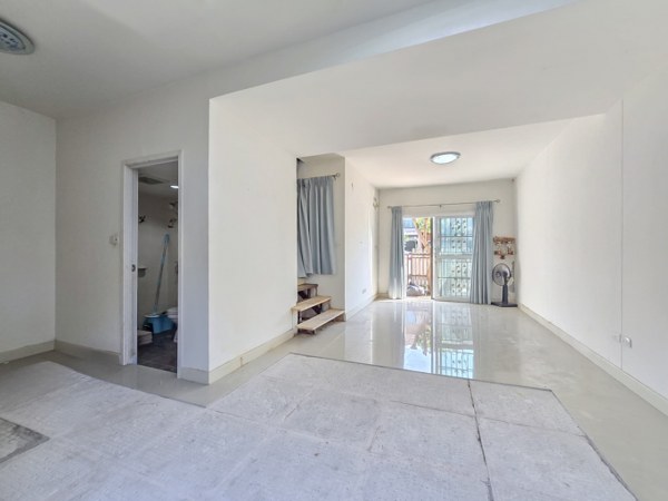 Townhouse Bangkok Phasi Charoen Bang Wa 2290000