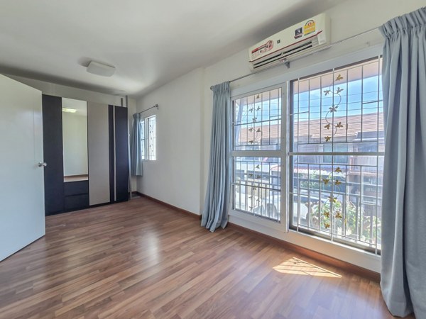 Townhouse Bangkok Phasi Charoen Bang Wa 2290000