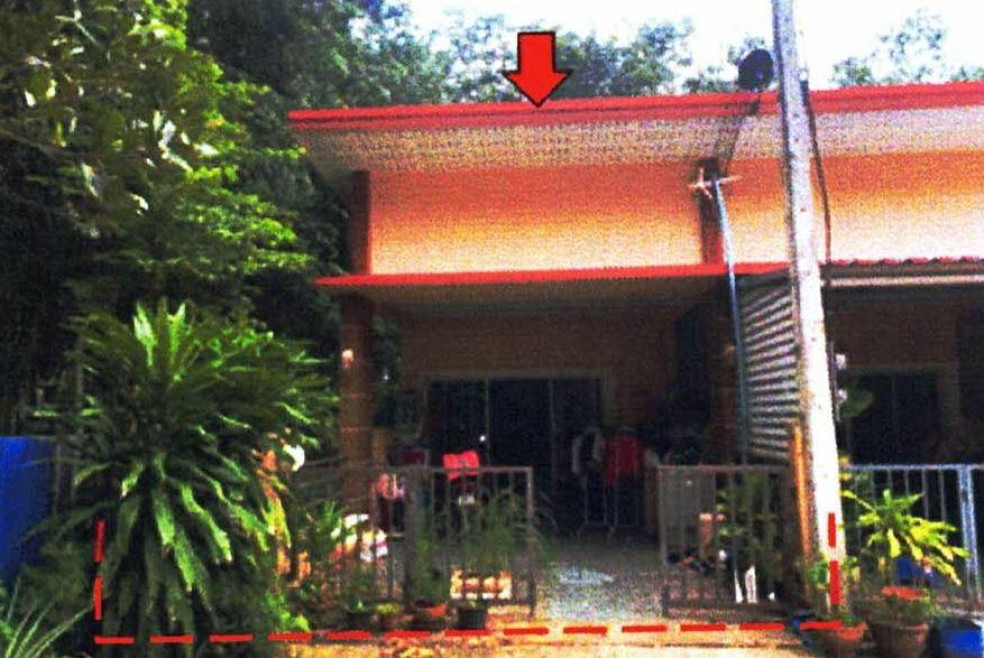 Townhouse Surat Thani Mueang Surat Thani Khun Thale 1200000