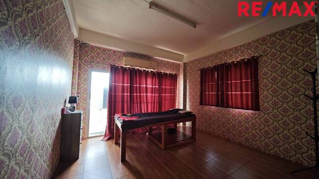 Commercial building Nonthaburi Pak Kret Ban Mai 5500000