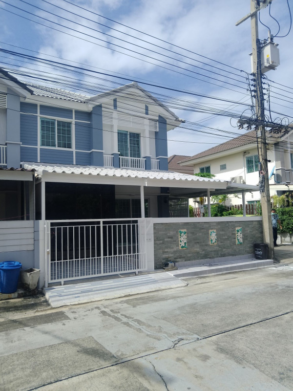 Townhouse Pathum Thani Mueang Pathum Thani Bang Kadi 2690000