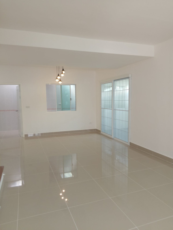 Townhouse Pathum Thani Mueang Pathum Thani Bang Kadi 2690000