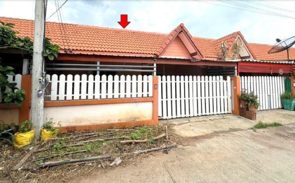 ทาวน์เฮ้าส์ หมู่บ้านยูตะ ลพบุรี พัฒนานิคม ช่องสาริกา 1065000
