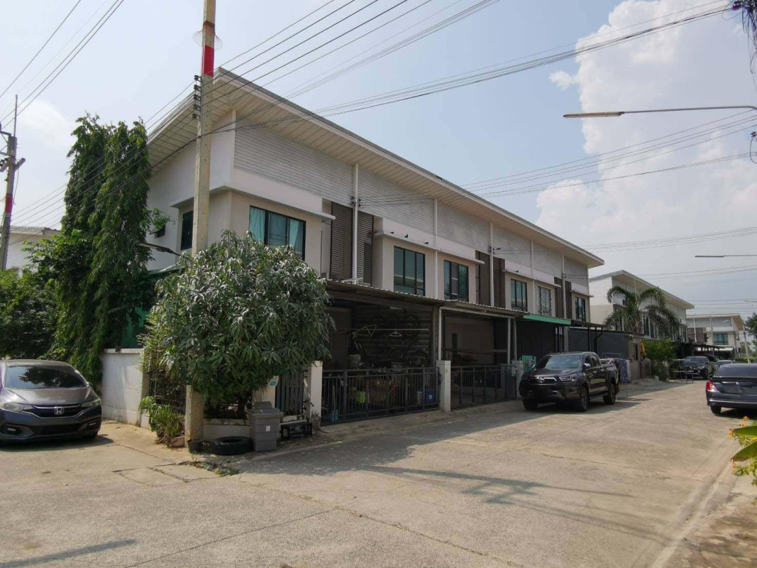 ทาวน์เฮ้าส์ โมดิวิลล่า-ลาดกระบัง ฉะเชิงเทรา เมืองฉะเชิงเทรา คลองหลวงแพ่ง 2200000