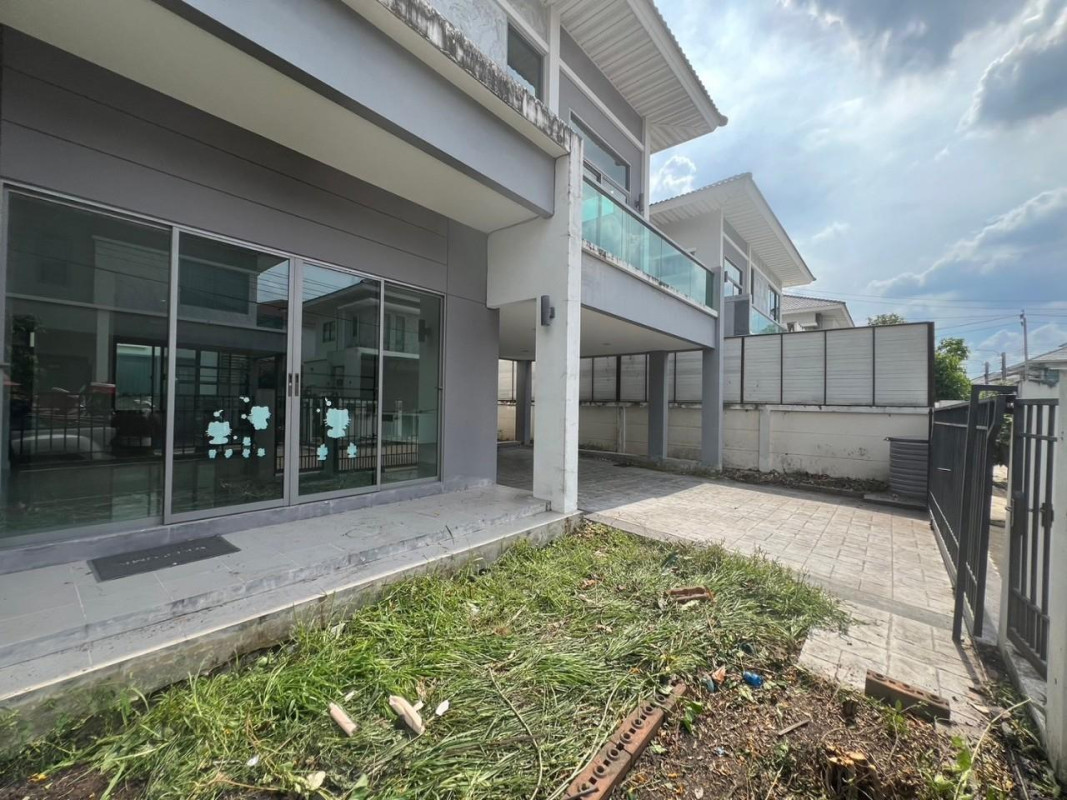 Single house Samut Prakan Bang Phli Racha Thewa 8800000