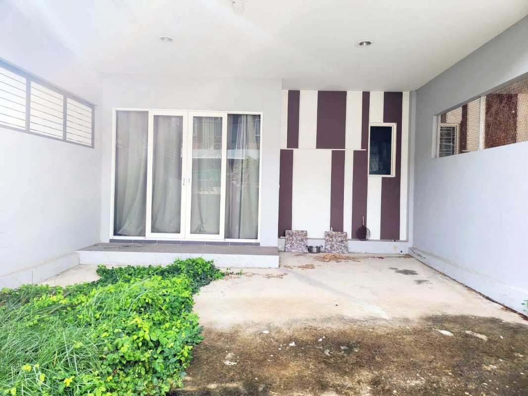 Townhouse Pathum Thani Thanyaburi Rangsit 2090000