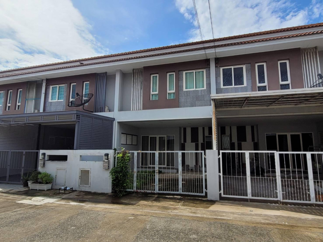 Townhouse Pathum Thani Thanyaburi Rangsit 2090000