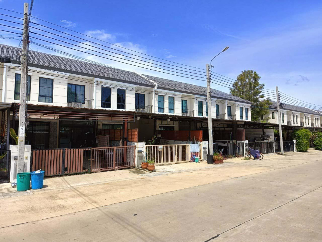 Townhouse Samut Prakan Phra Samut Chedi Nai Khlong Bang Pla Kot 3080000