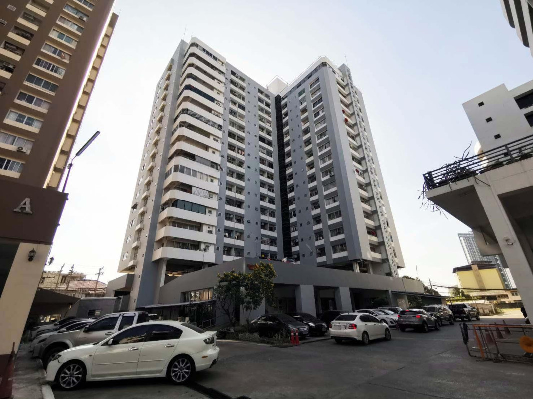 Condominium Nonthaburi Mueang Nonthaburi Suan Yai 1056000