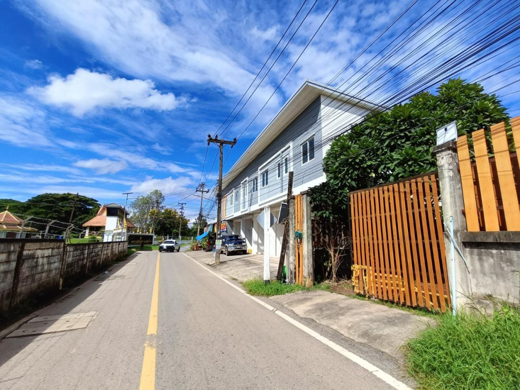 Commercial building Udon Thani Mueang Udon Thani Mu Mon 2035000