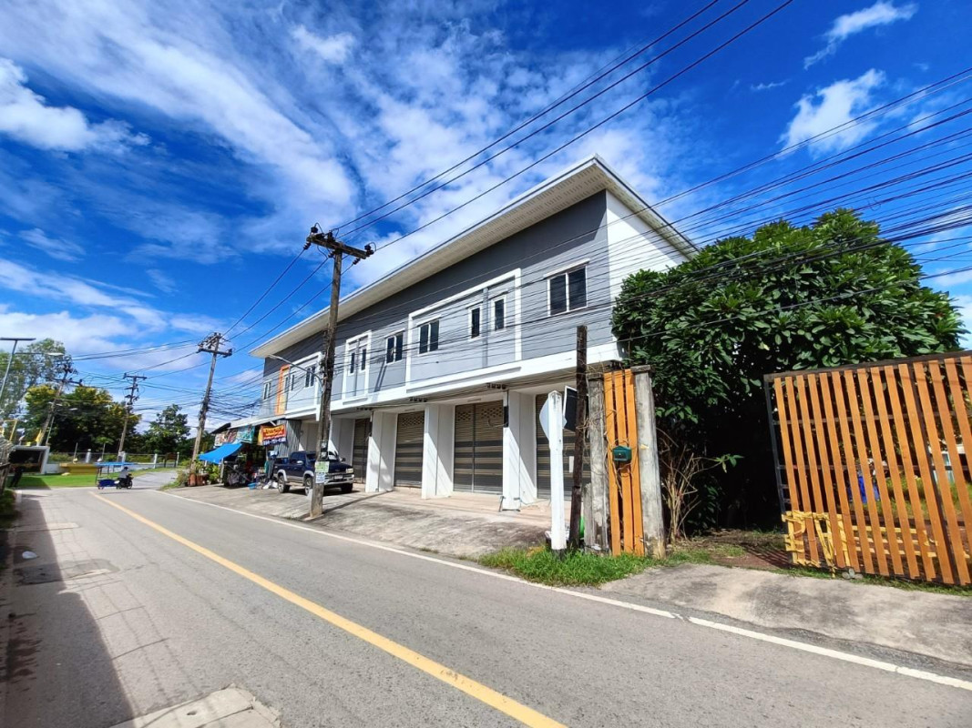 Commercial building Udon Thani Mueang Udon Thani Mu Mon 2035000