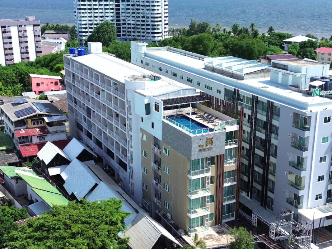 Condominium Chon Buri Mueang Chon Buri Saen Suk 2200000