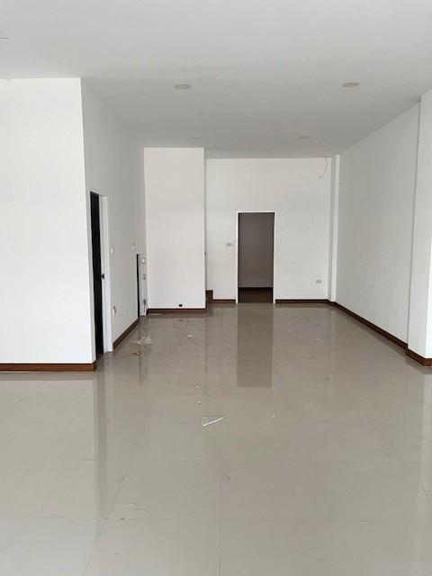 Commercial building Nonthaburi Sai Noi Sai Noi 17270000