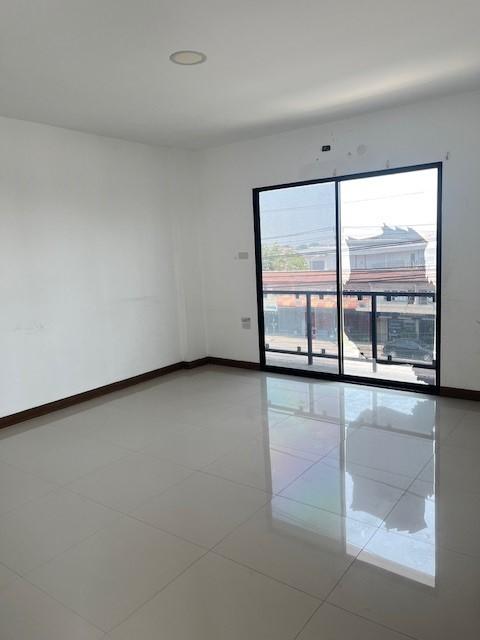 Commercial building Nonthaburi Sai Noi Sai Noi 17270000