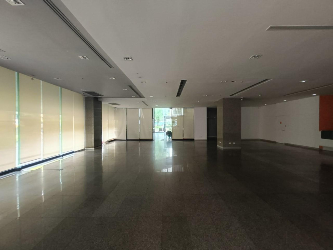 Misc. Bangkok Bang Rak Suriyawong 50830000
