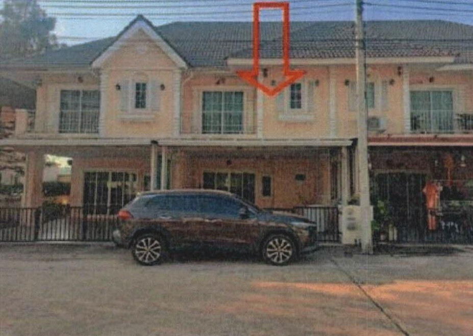 ทาวน์เฮ้าส์ ดีญ่าทาวน์ลำลูกกา-คลอง 5 ปทุมธานี ลำลูกกา ลาดสวาย 3100000