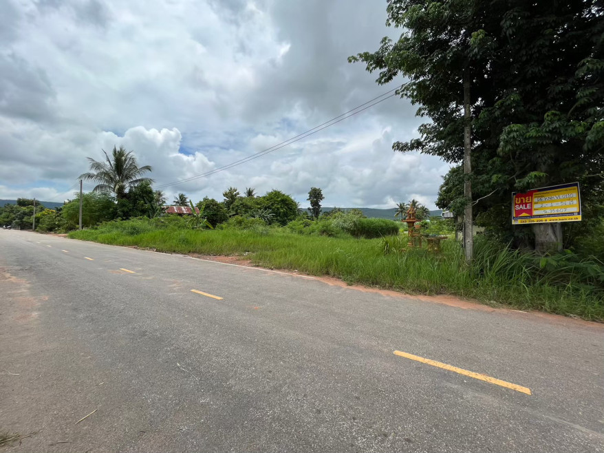 Residential land/lot Khon Kaen Mancha Khiri Na Ngam 1506000