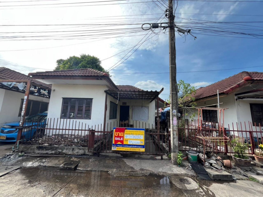Townhouse Pathum Thani Thanyaburi Lam Phak Kut 609000